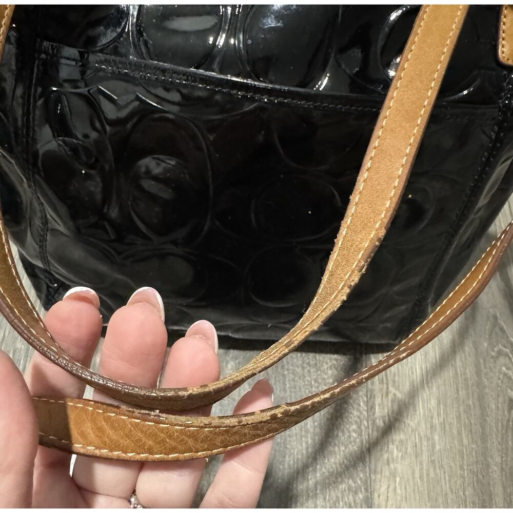 COACH SIGNATURE LEAH EMBOSSED PATENT LEATHER SHOULDER TOTE BAG F14662 SHOPPER L - Picture 4 of 10